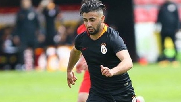 Galatasaray alt yapsnda forma giyen ekdar Orhan, Akhisarspor ile anlat