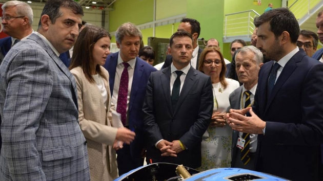 Ukrayna Cumhurbakan Zelenskiy Baykar tesisini ziyaret etti
