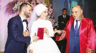 Keirende evlenenlere mjde