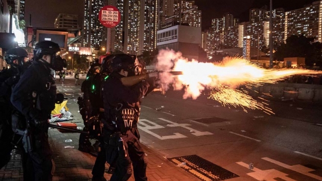 Hong Kong'da protestocular ile polis arasnda atma kt