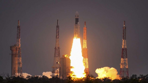 Hindistann uzay arac Chandrayaan 2, bugn Ay yrngesine girdi