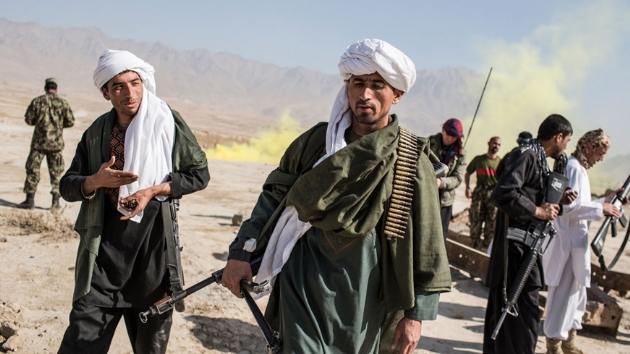 Afganistan'da Taliban'a operasyon: 40 militan ldrld, 3 polis hayatn kaybetti