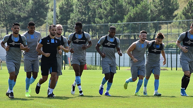 Trabzonspor, AEK ma hazrlklarna balad