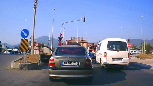 Satrl trafik magandas deheti