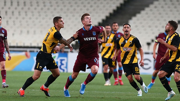 Trabzonspor ma ncesi AEK kart
