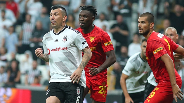 Beikta, Gary Medel'in Bologna'ya transfer olduunu aklad