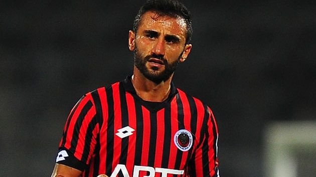 Seluk ahin yeni takmn buldu