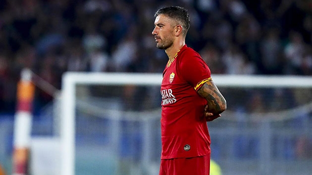 Kolarov kararn verdi! 1 yllk imza att