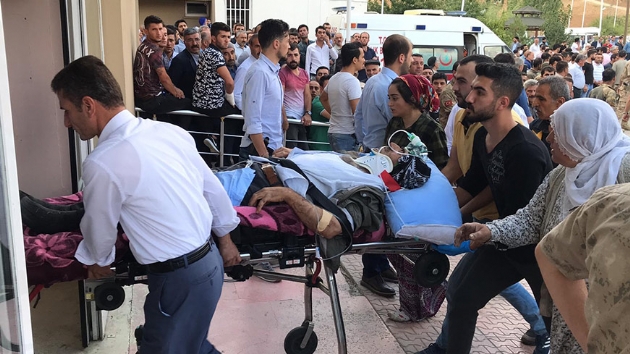 Bitlis'te katliam gibi kaza: 10 kii hayatn kaybetti