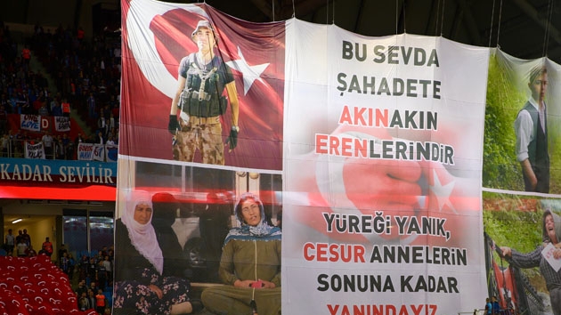 Diyarbakr annelerine destek