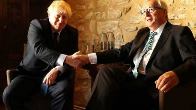 Juncker-Johnson ilk kez Lksemburg'ta yz yze grt