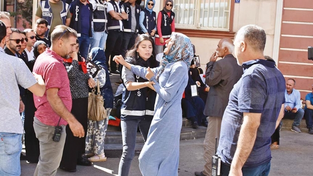 Ailelerden 'orada ne iiniz var' diyenlere tokat gibi cevap: Her ey HDP'de balyor