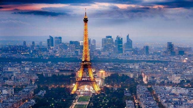 Paris Belediye Bakan'ndan ''Avrupa'nn Kirli Adam'' benzetmesine cevap: Her Parislinin yanna bir p veremeyiz