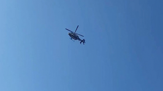 Avclar'da deprem sonras polis helikopteri hasar incelemesi yapyor