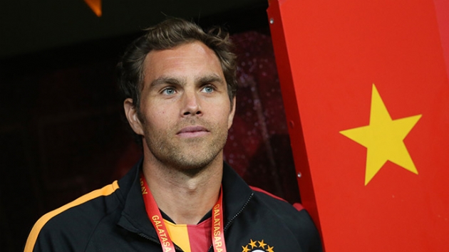 Johan Elmander derbiyi tribnden izledi  