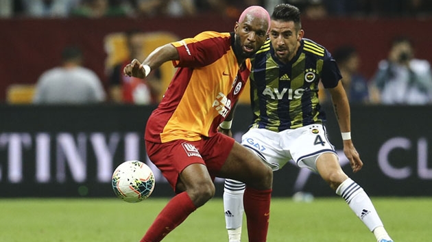 Ryan Babel'den stiklal Mar paylam geldi