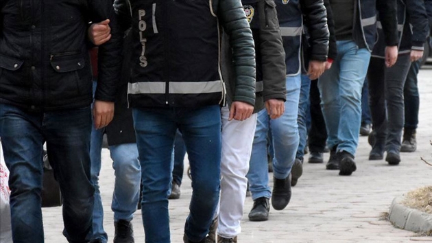 Konya merkezli 9 ilde FET'nn ''mahrem askeri yaplanmasna'' ynelik operasyon