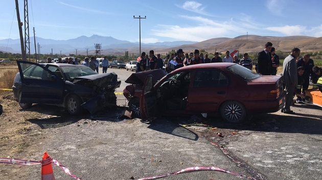 Ereli'de otomobiller arpt: 2 kii hayatn kaybetti