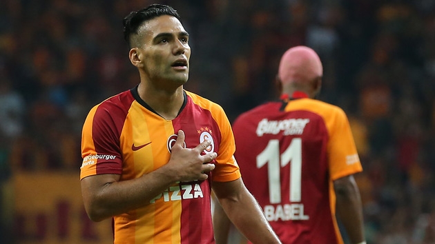 Galatasaray, tartlan golcs Radamel Falco'ya ilk ay maa olan 300 bin Euro'yu yatrd