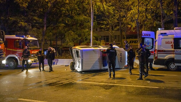 Bakentte minibsn arpt polis arac devrildi