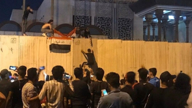 Irakta protestocular ran Konsolosluu'na saldrd