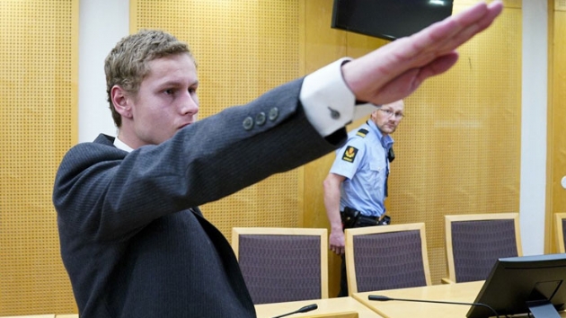Norve'teki cami saldrsnn sorumlusu mahkemede Nazi selam verdi