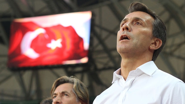 Blent Korkmaz'n 1,5 sezonluk Antalyaspor kariyeri baarl bir ekilde sona erdi