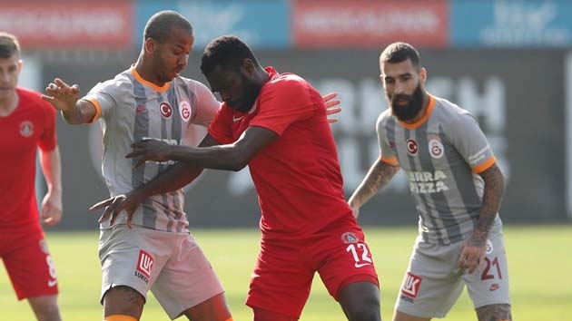 Galatasaray hazrlk manda mraniyespor'u 4-0'la geti