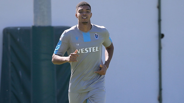 Sporting Lizbon, Ivanildo Fernandes'i geri istiyor