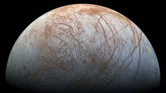 Jpiter'in uydusu Europa'da su buhar bulundu
