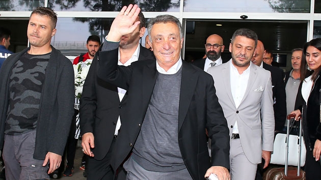 Ahmet Nur ebi'den Avc'ya: 'En fazla 2 transfer yapabiliriz'
