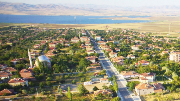 AK Parti milletvekilleri ''Evren'' ilesinin adnn deitirilmesi iin kanun teklifi verdi
