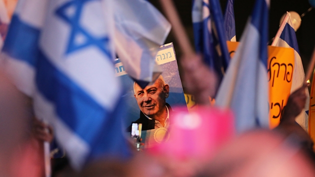 Tel Aviv'de Netanyahu'ya destek gsterisi: Katlanlarn says beklentilerin altnda kald