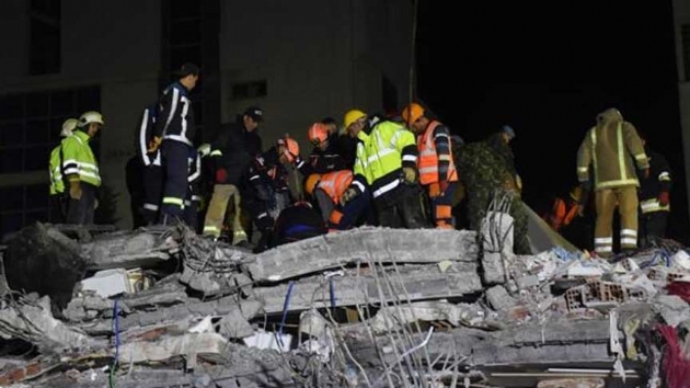 Arnavutluk'ta korkutan iddetli bir deprem daha
