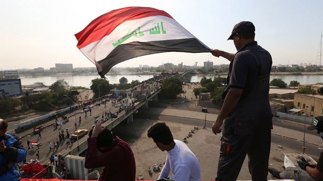 Irak'ta Snniler ilk defa hkmet kart gsterilere destek verdi