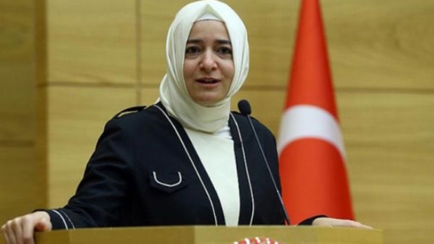 AK Parti'li Fatma Betl Sayan Kaya: alan engelli says 390 bin 613'e ulat
