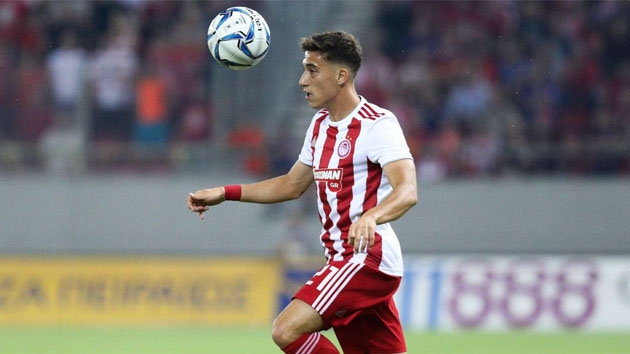 Fenerbahe ve Galatasaray'n transfer sava