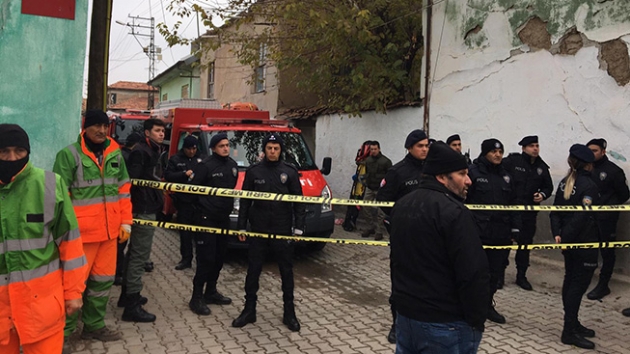 Konya'da kerpi evde gk: 3 kii hayatn kaybetti
