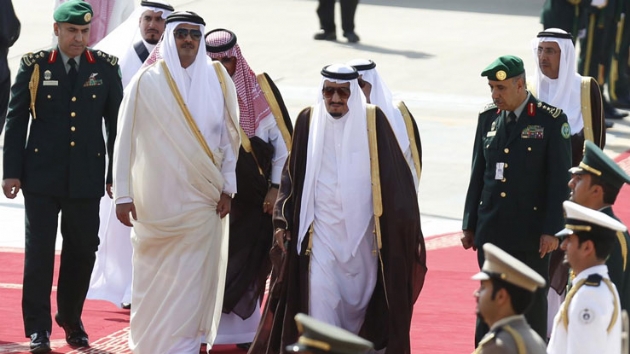 Suudi Arabistan davet etmiti: Katar Emiri, KK Zirvesi iin Babakan' grevlendirdi 