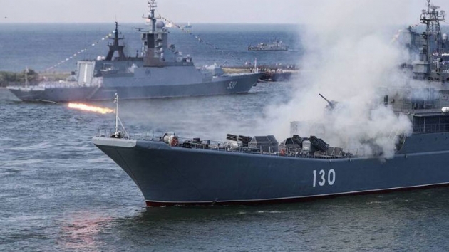 Rus Firkateyni Karadeniz'de dman hedeflerini seyir fzeleriyle vurdu