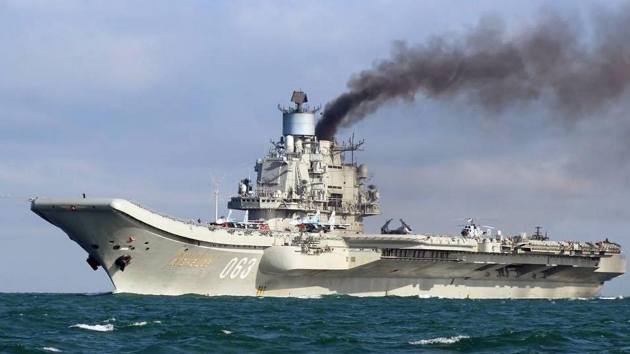 Rus donanmasna ait uak gemisinde yangn kt