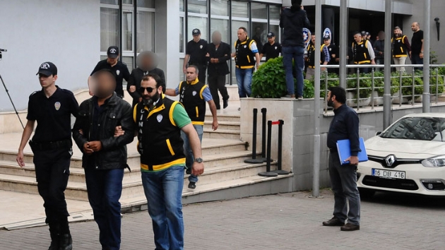 Bursa'da 3 kiinin ld 'Roman dn' davas sanklarna ceza yad