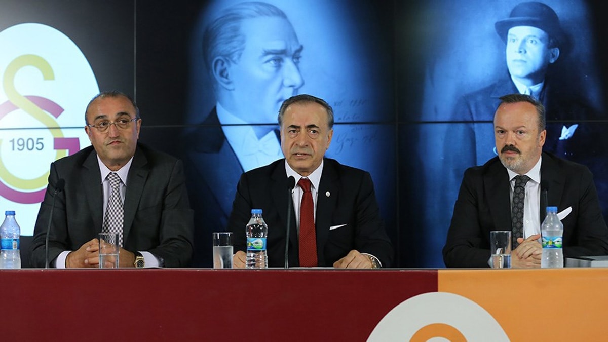Galatasaray ynetimine ikinci ok!