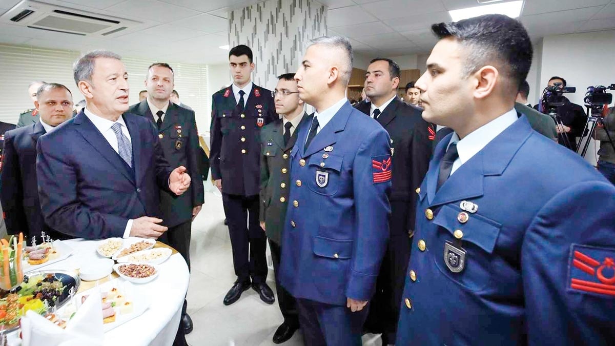 Akar uzmanlara zelsosyal tesisi at