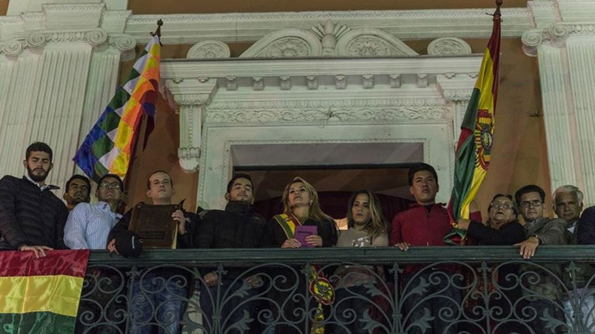 Bolivya geici ynetiminden Meksika'ya 'muhalifleri teslim et' ars