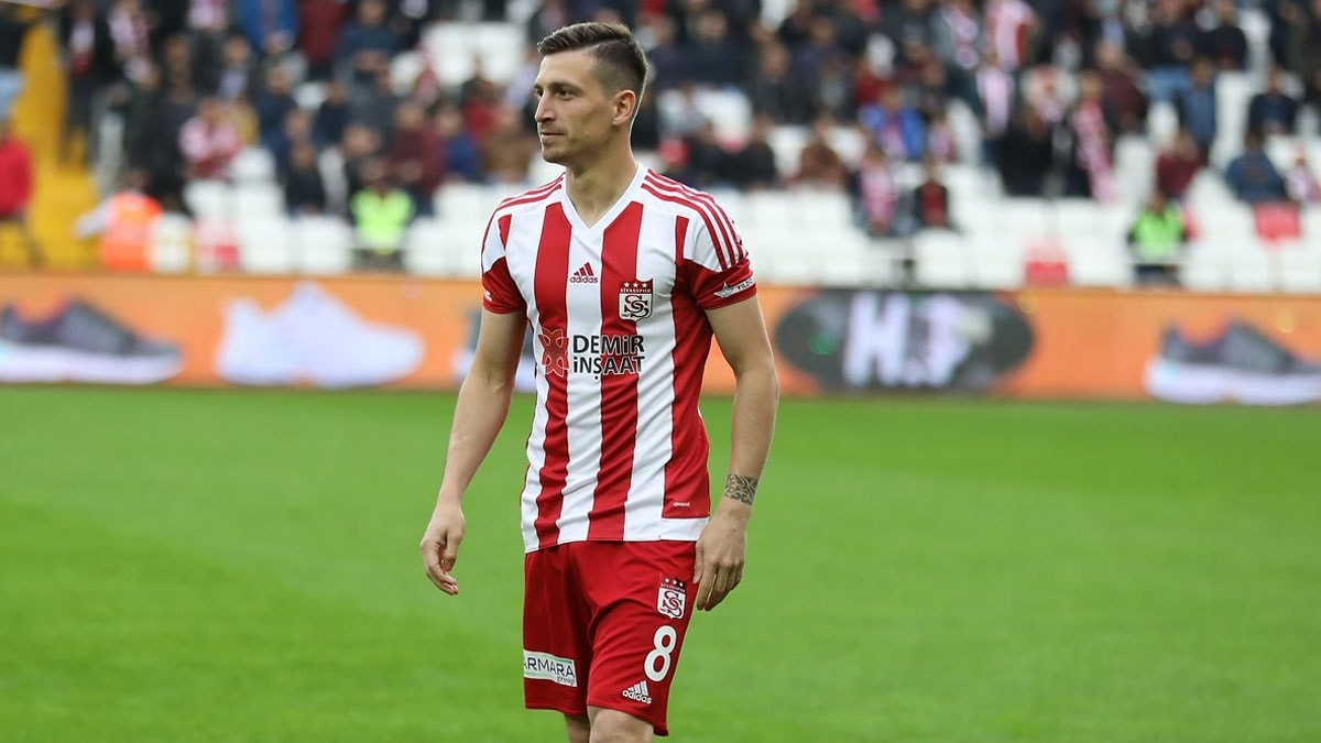 Mert Hakan iin Avrupa devleri de srada