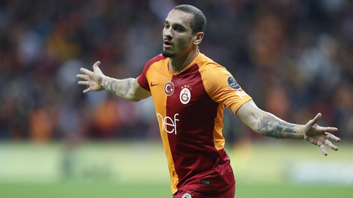 Galatasaray, Maicon'u geri istedi