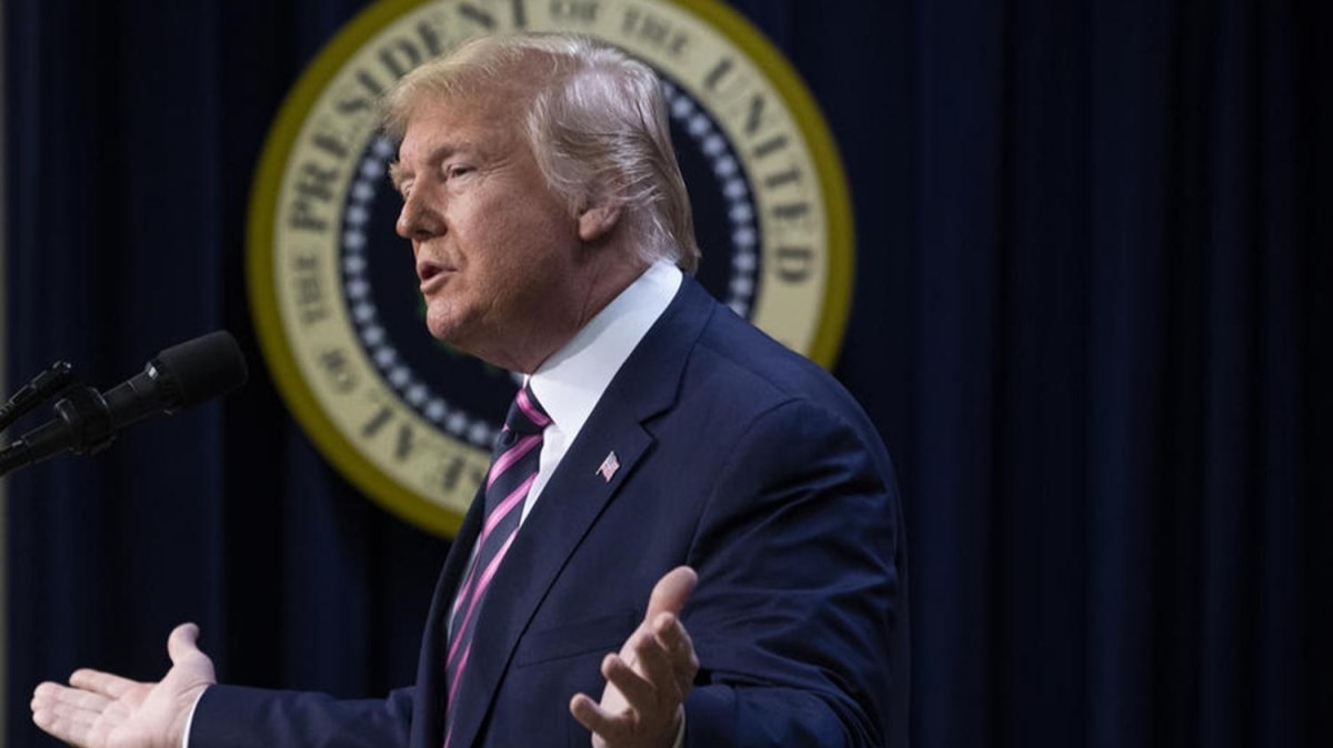 Trump, Badat Bykeliliinde yaanan olaylardan ran sorumlu tuttu 