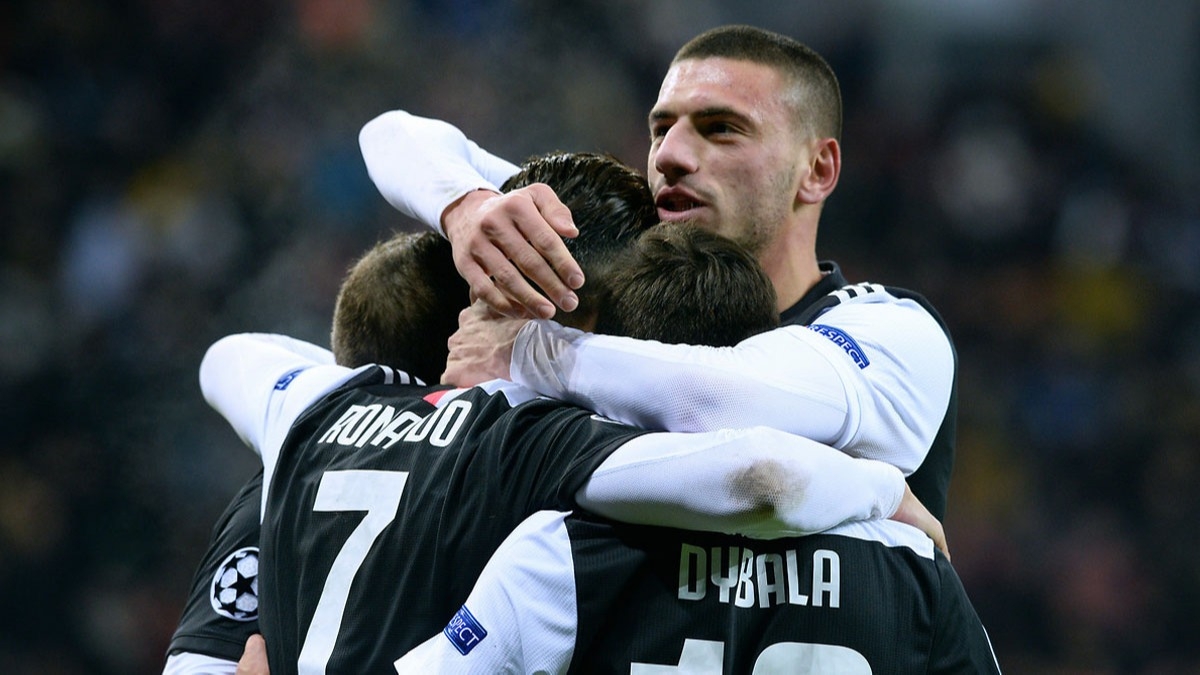 Merih Demiral talya'da manetleri ssledi