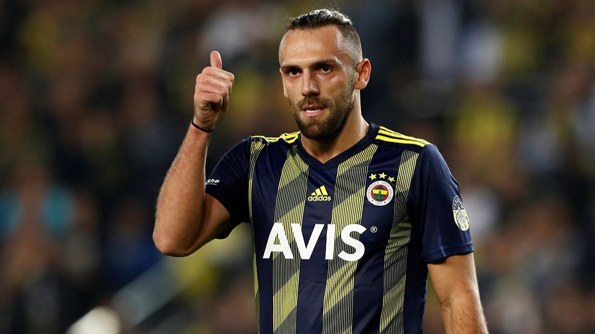 Vedat Muriqi'den menajerine transfer talimat: Teklifleri sezon sonuna ertele